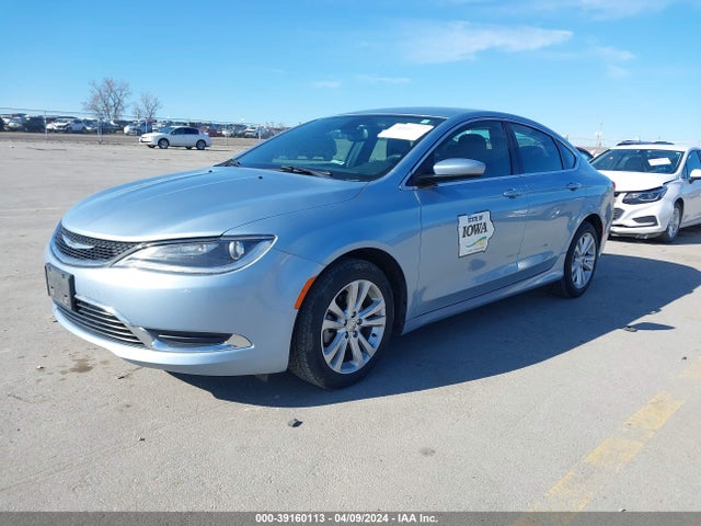 Chrysler 200 Limited 2015 1C3CCCAB6FN682159 Image 2