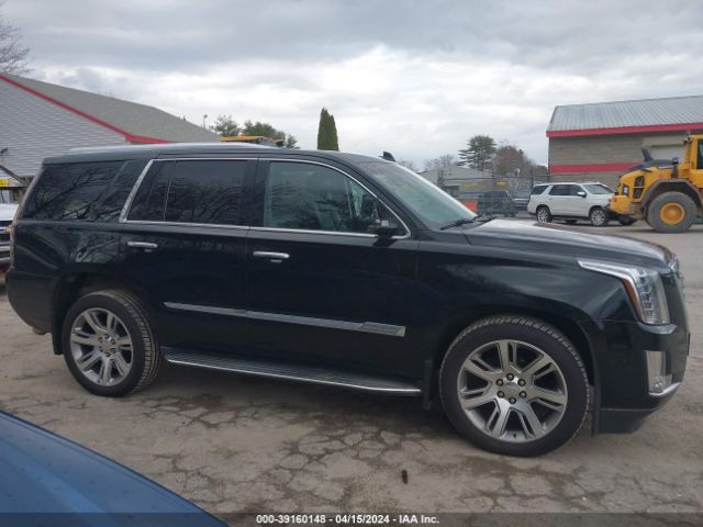 1GYS4MKJ0FR559945 Cadillac Escalade Luxury