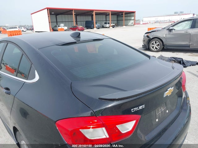 Chevrolet Cruze Lt Auto 2017 1G1BE5SM2H7125004 Image 12
