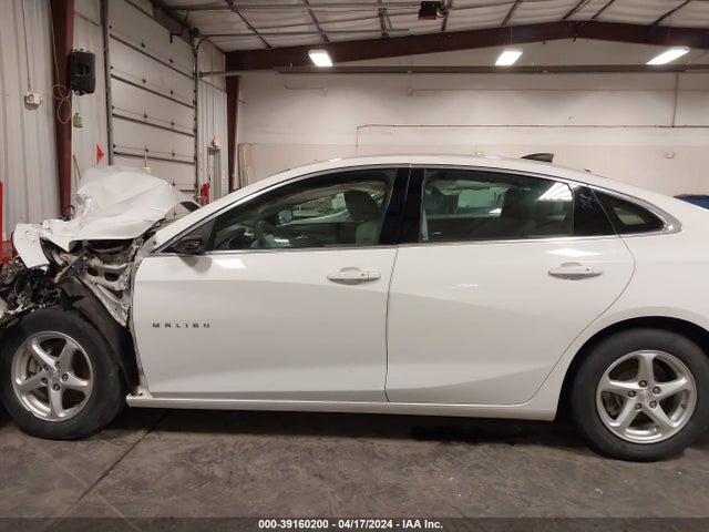 Chevrolet Malibu 1ls 2018 1G1ZB5ST4JF257496 Image 15