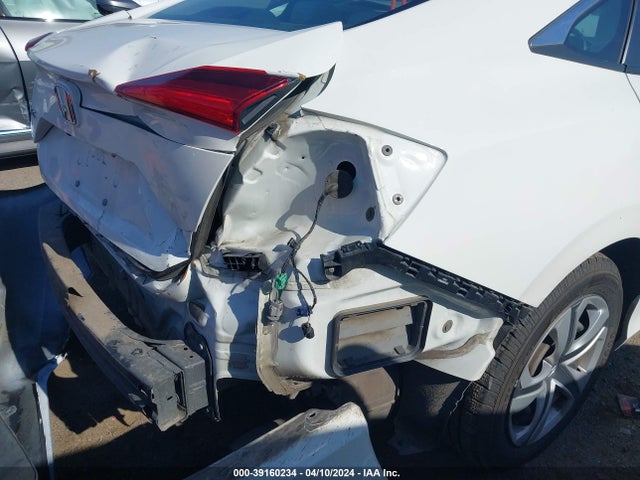 Honda Civic Lx 2017 2HGFC2F57HH555620 Image 18