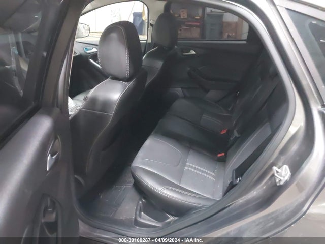 Ford FOCUS SE 2014 1FADP3F2XEL235721 Image 8