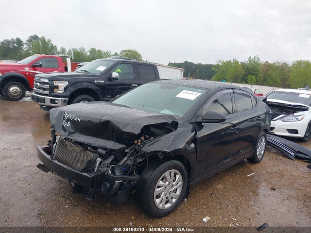 Hyundai ELANTRA SE 2018 5NPD74LF3JH353809 Image 2