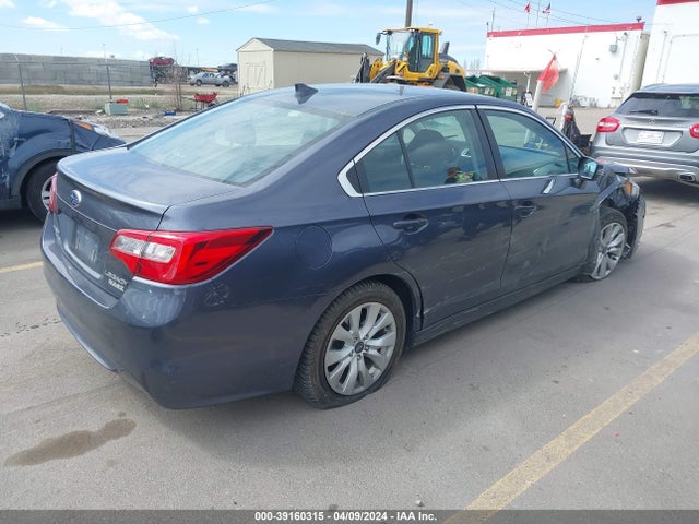Subaru Legacy 2.5i Premium 2017 4S3BNAF6XH3032735 Image 4