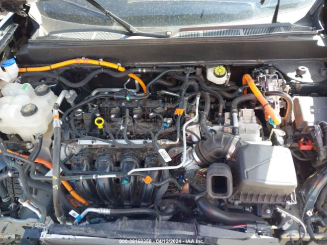 3FTTW8E33NRA71407 Ford Maverick Lariat