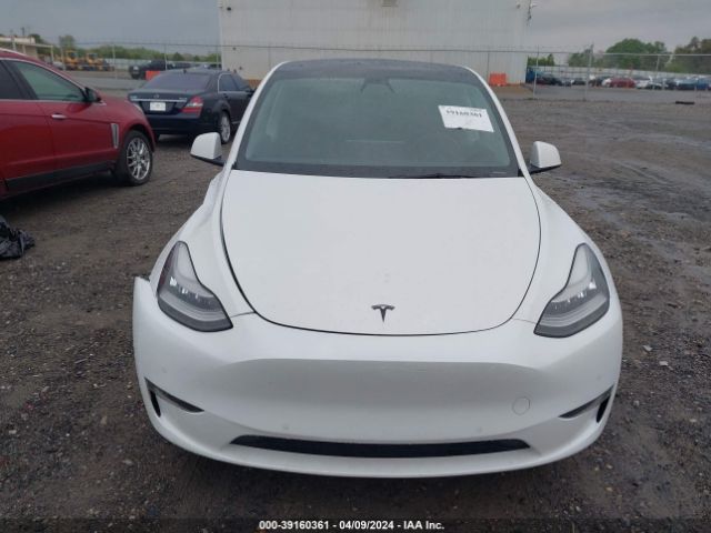 5YJYGDED1MF112914 Tesla Model Y Standard Range Rear-wheel Drive