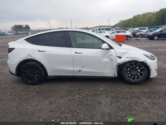 5YJYGDED1MF112914 Tesla Model Y Standard Range Rear-wheel Drive