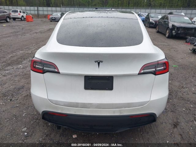 5YJYGDED1MF112914 Tesla Model Y Standard Range Rear-wheel Drive