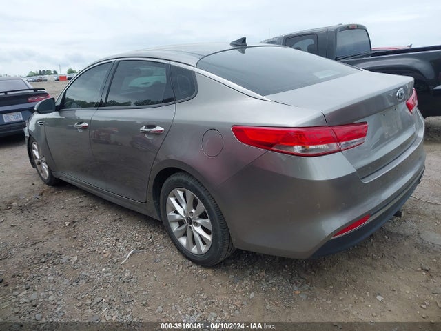 KIA OPTIMA EX 2017 5XXGU4L33HG124970 Image 3