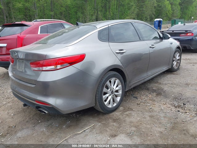 KIA OPTIMA EX 2017 5XXGU4L33HG124970 Image 4