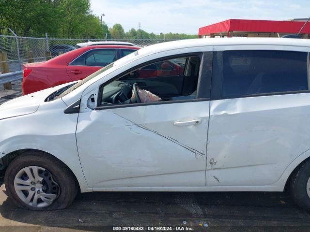 1G1JG6SH1H4166305 Chevrolet Sonic Lt Auto