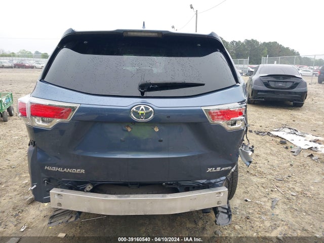 Toyota Highlander Xle V6 2015 5TDJKRFH3FS223669 Image 17
