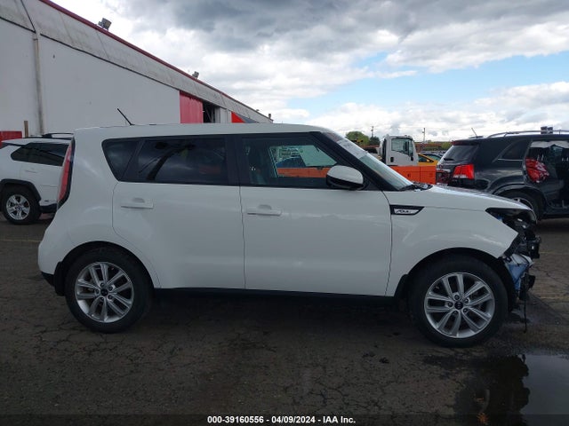 KIA SOUL + 2019 KNDJP3A50K7650601 Image 14