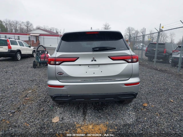 Mitsubishi Outlander Es 2.5 2022 JA4J4TA80NZ082579 Image 15