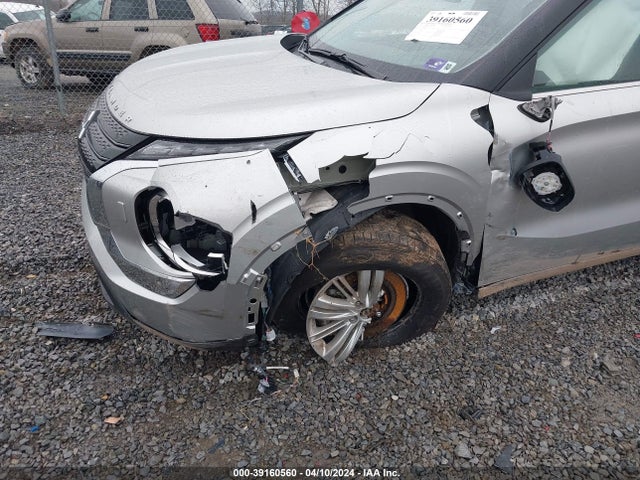 Mitsubishi Outlander Es 2.5 2022 JA4J4TA80NZ082579 Image 6