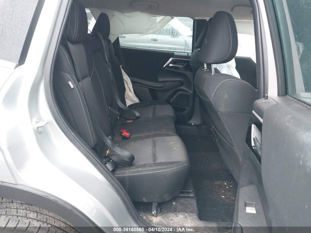 Mitsubishi Outlander Es 2.5 2022 JA4J4TA80NZ082579 Image 8