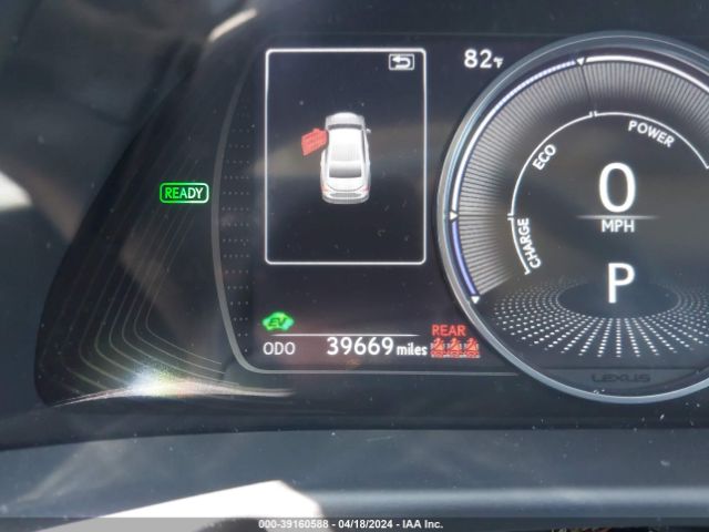 58ADA1C17MU013100 Lexus ES 300H