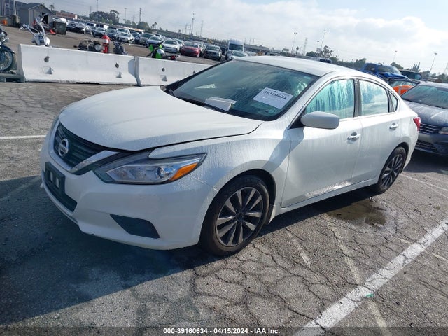 Nissan Altima 2.5 Sv 2017 1N4AL3AP5HC297338 Image 2