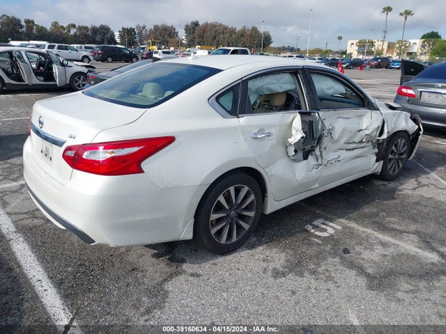 Nissan Altima 2.5 Sv 2017 1N4AL3AP5HC297338 Image 4