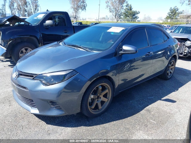 Toyota COROLLA LE 2015 2T1BURHE4FC474064 Image 2