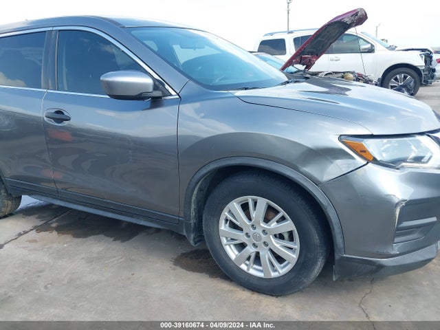 Nissan ROGUE S 2018 KNMAT2MT4JP610990 Image 18
