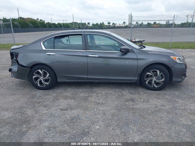 Honda ACCORD LX 2017 1HGCR2F31HA286125 Image 13