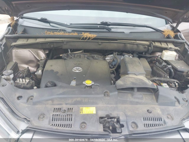 Toyota Highlander Limited 2017 5TDDZRFH0HS436512 Image 10