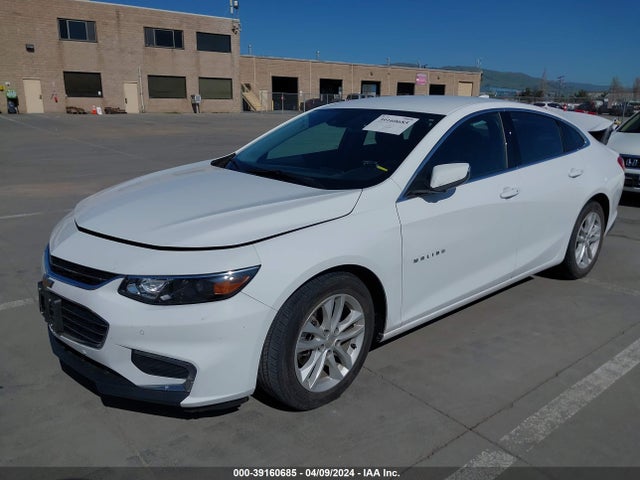 Chevrolet MALIBU LT 2018 1G1ZD5ST4JF181966 Image 2