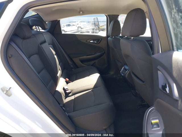 Chevrolet MALIBU LT 2018 1G1ZD5ST4JF181966 Image 8