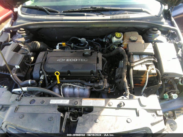1G1PA5SG4F7236064 Chevrolet Cruze Ls Auto