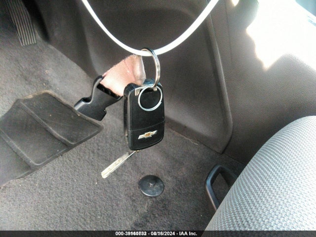 1G1PA5SG4F7236064 Chevrolet Cruze Ls Auto