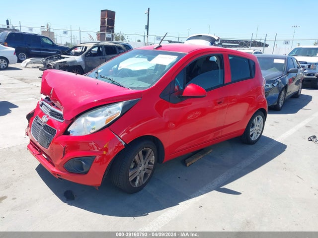Chevrolet Spark 1lt Auto 2014 KL8CD6S95EC561356 Image 2