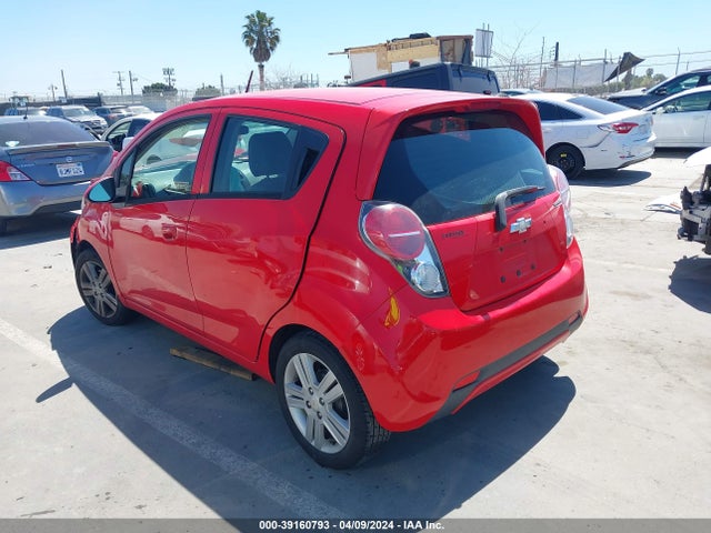 Chevrolet Spark 1lt Auto 2014 KL8CD6S95EC561356 Image 3