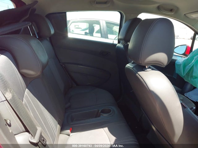 Chevrolet Spark 1lt Auto 2014 KL8CD6S95EC561356 Image 8