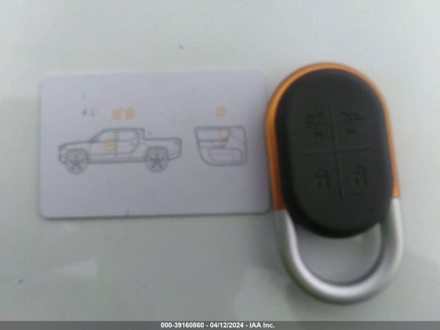 Rivian R1t Adventure 2022 7FCTGAAA5NN014356 Image 11