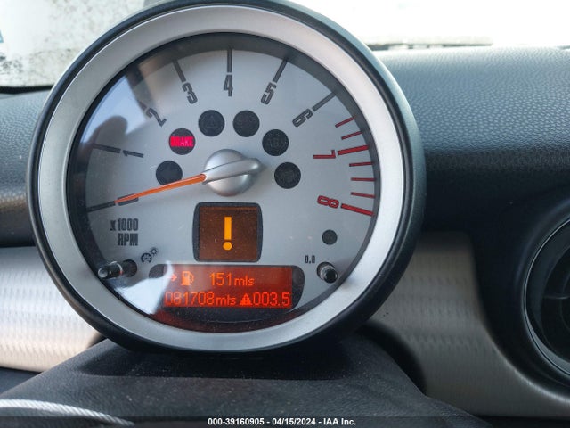 2010 MINI COOPER S WMWMF7C57ATX43977 Photo 6