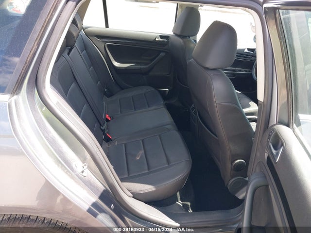 3VWPL7AJ1EM604938 Volkswagen Jetta Sportwagen 2.0l Tdi