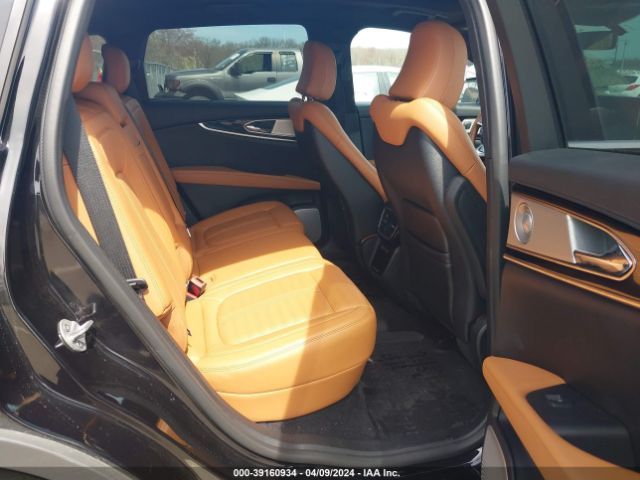 2LMPJ9JP1NBL16038 Lincoln Nautilus Black Label