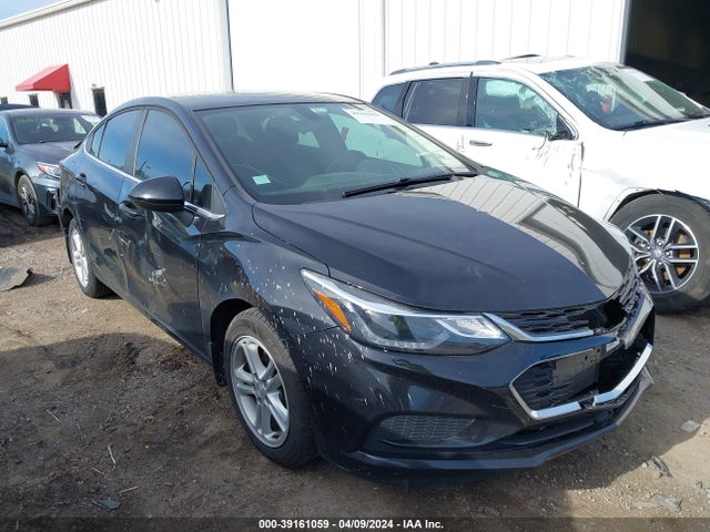Chevrolet Cruze Lt Auto 2018 1G1BE5SMXJ7223073 головне зображення