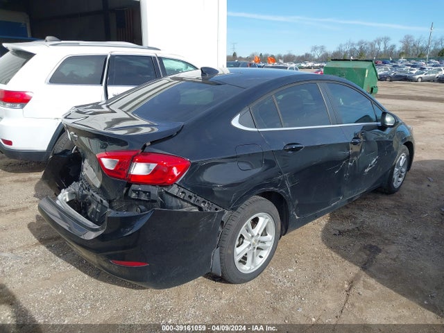 Chevrolet Cruze Lt Auto 2018 1G1BE5SMXJ7223073 Image 4