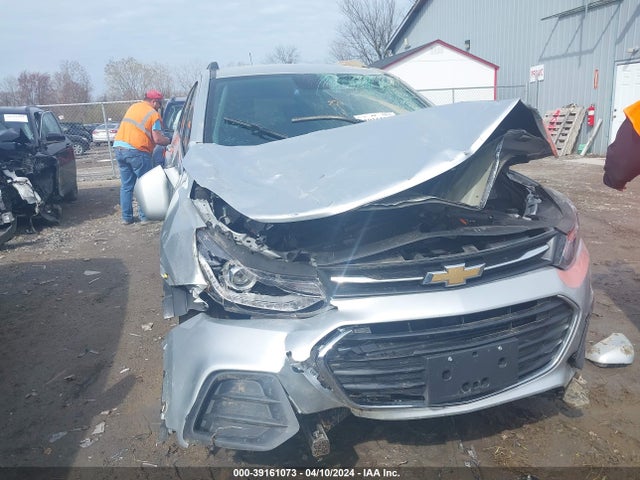 Chevrolet Trax Lt 2019 KL7CJLSB8KB781087 Image 6