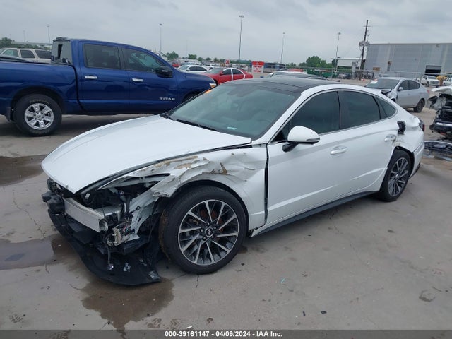 Hyundai Sonata Limited 2020 5NPEH4J20LH057795 Image 2