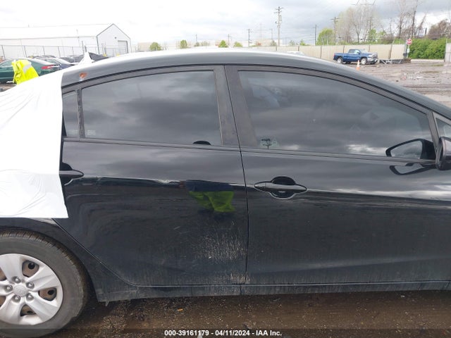 KIA FORTE LX 2017 3KPFK4A70HE094133 Image 13