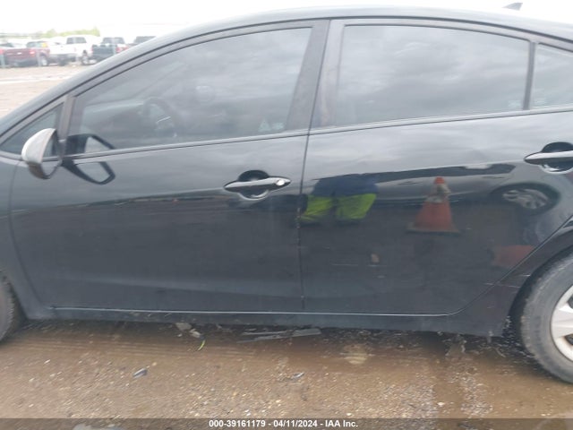 KIA FORTE LX 2017 3KPFK4A70HE094133 Image 14