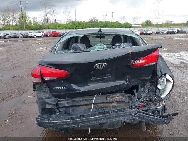 KIA FORTE LX 2017 3KPFK4A70HE094133 Image 16