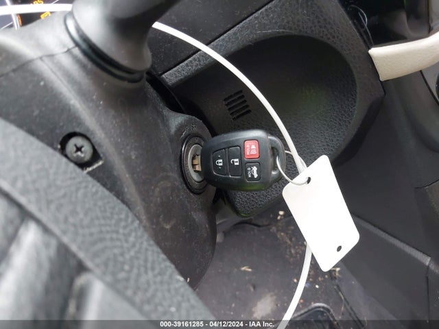 Toyota COROLLA LE 2016 5YFBURHE3GP539536 Image 11