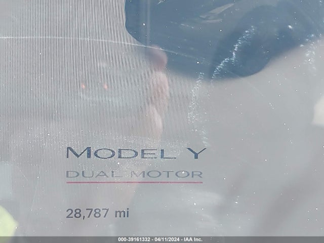 7SAYGDEF0NF493855 Tesla Model Y Performance Dual Motor All-wheel Drive