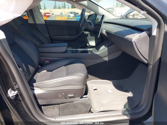 7SAYGDEF0NF493855 Tesla Model Y Performance Dual Motor All-wheel Drive
