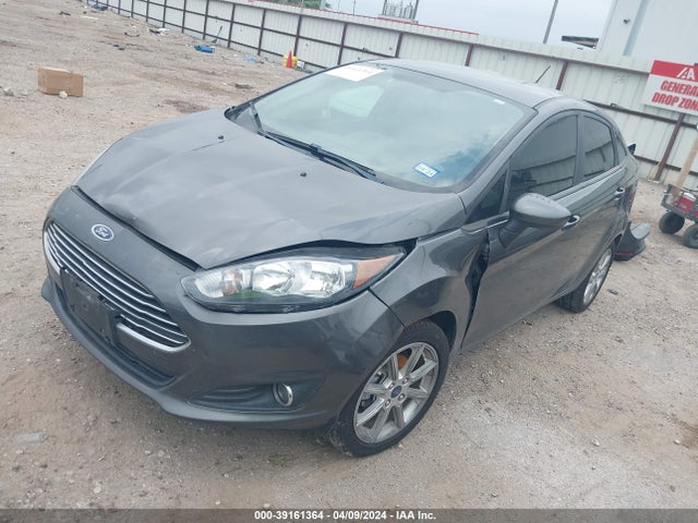 Ford FIESTA SE 2019 3FADP4BJ9KM136708 Image 2