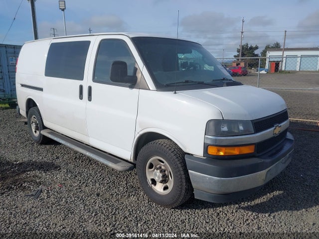 Chevrolet Express 2500 Work Van 2018 1GCWGAFG3J1908812 Image 1